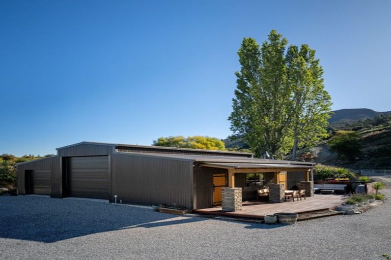 Photo of property in 1147b Lake Hawea-albert Town Road, Albert Town, Wanaka, 9382