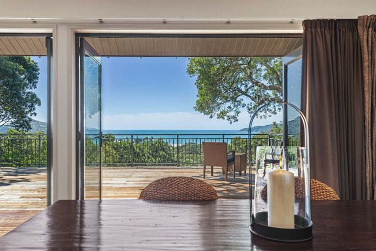 Photo of property in 49 Mount Avenue, Pauanui, Hikuai, 3579