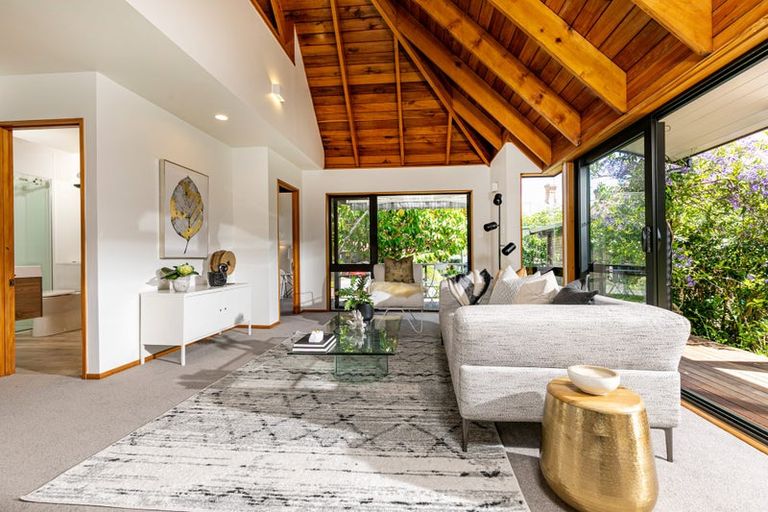 Photo of property in 10/46 King Edward Parade, Devonport, Auckland, 0624