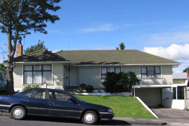 Photo of property in 21 Kotuku Street, Te Atatu Peninsula, Auckland, 0610