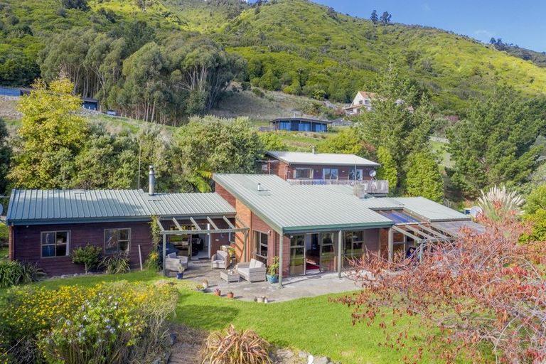Photo of property in 167 Huia Street, Waikanae, 5391