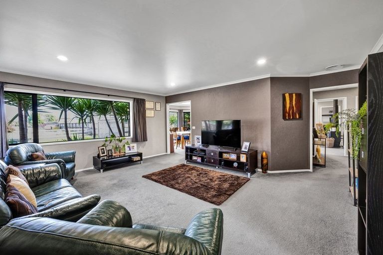 Photo of property in 239a Glover Road, Hawera, 4610