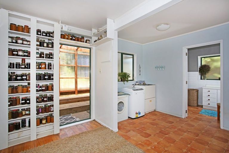 Photo of property in 269 Big Bay Road, Manukau Heads, Waiuku, 2684