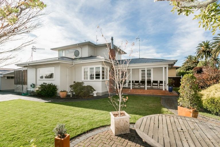 Photo of property in 185 Kennedy Road, Marewa, Napier, 4110