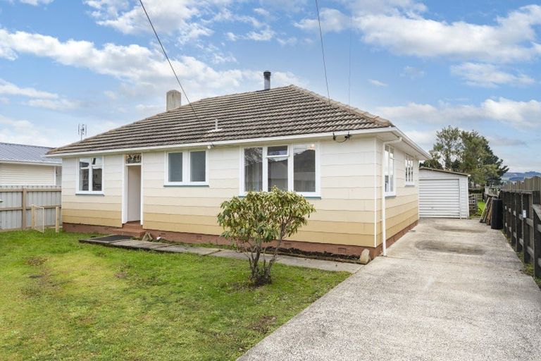 Photo of property in 55 Murray Street, Kew, Dunedin, 9012