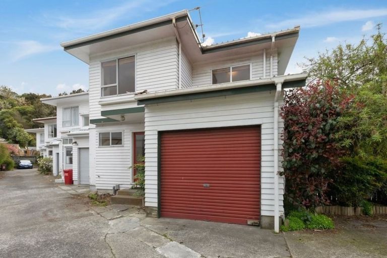 Photo of property in 1/30 Stokes Valley Road, Stokes Valley, Lower Hutt, 5019