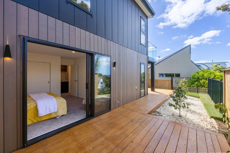 Photo of property in 113b Sunrise Avenue, Murrays Bay, Auckland, 0630