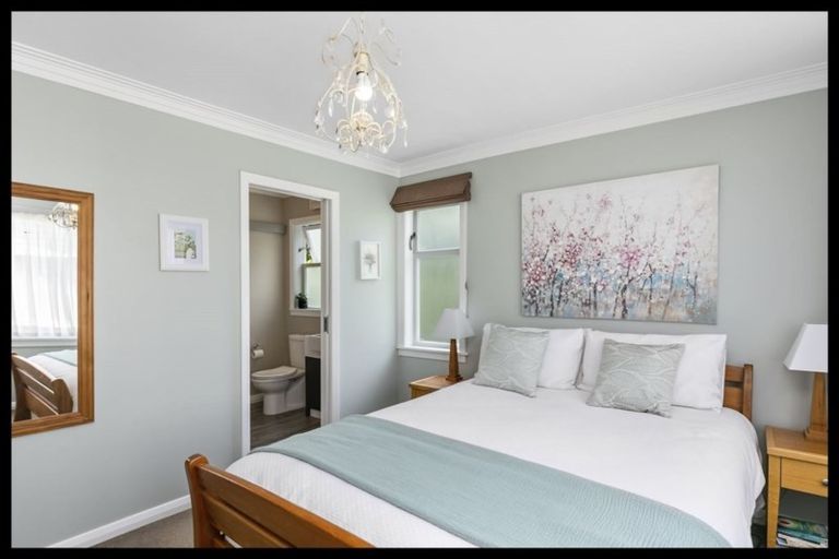 Photo of property in 22 Everest Street, Khandallah, Wellington, 6035