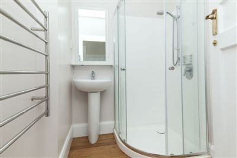 Photo of property in 40 Mcfaddens Road, St Albans, Christchurch, 8052