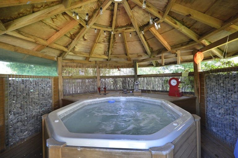 Photo of property in 188 Belvedere Road, Carterton, 5713