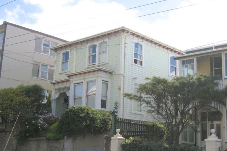 Photo of property in 70 Brougham Street, Mount Victoria, Wellington, 6011