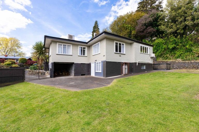 Photo of property in 11 Rangaroa Road, Taumarunui, 3920