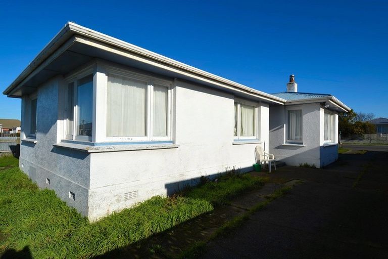 Photo of property in 272 Conyers Street, Strathern, Invercargill, 9812