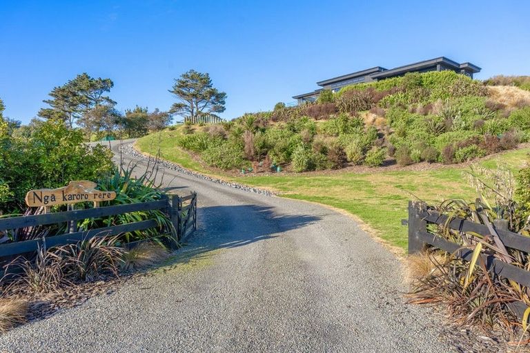 Photo of property in 80 Harakeke Road, Te Horo, Otaki, 5581
