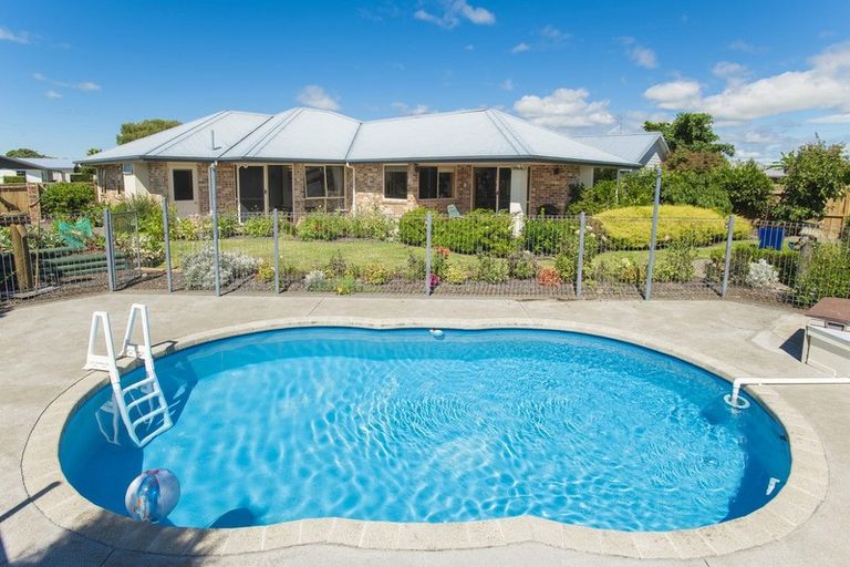 Photo of property in 41 Potae Avenue, Lytton West, Gisborne, 4010