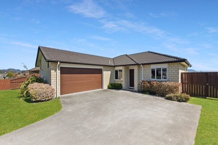Photo of property in 27 Carroll Place, Owhata, Rotorua, 3010