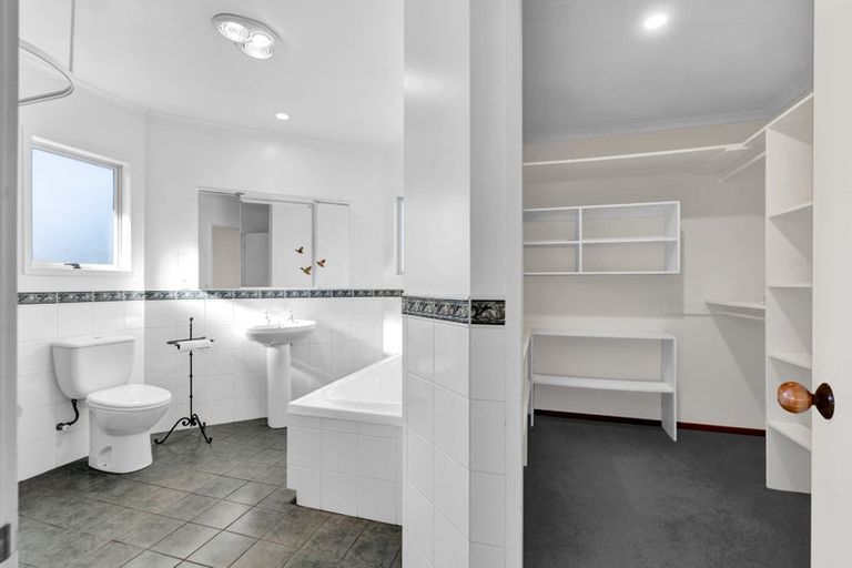Photo of property in 26a Kaimata Street, Brooklands, New Plymouth, 4310