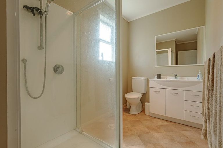 Photo of property in 17 Andrews Street, Foxton Beach, Foxton, 4815