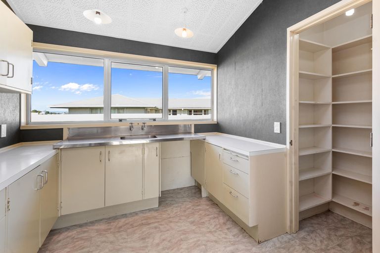 Photo of property in 208 Studholme Street, Morrinsville, 3300