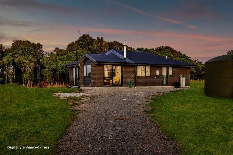 Photo of property in 229d Hoani Road, Okato, New Plymouth, 4381