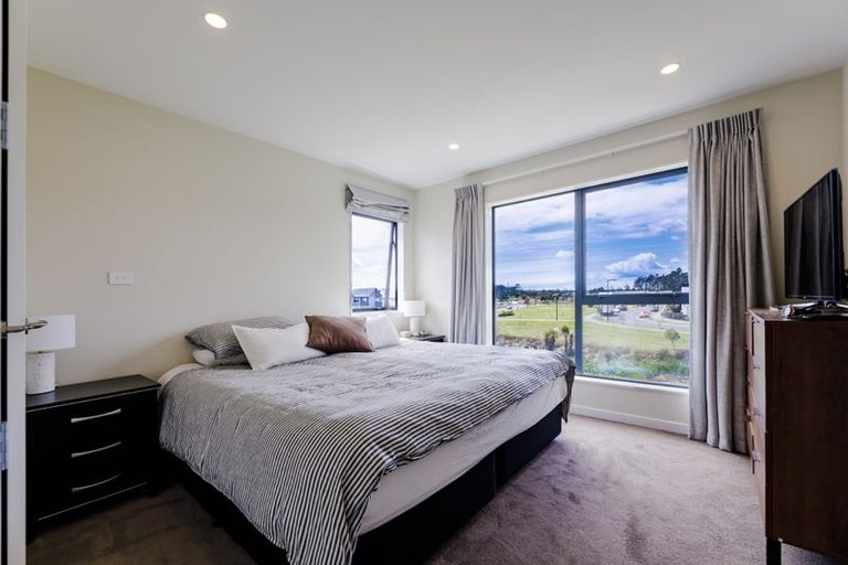 Photo of property in 66 Podgora Avenue, Huapai, Kumeu, 0810