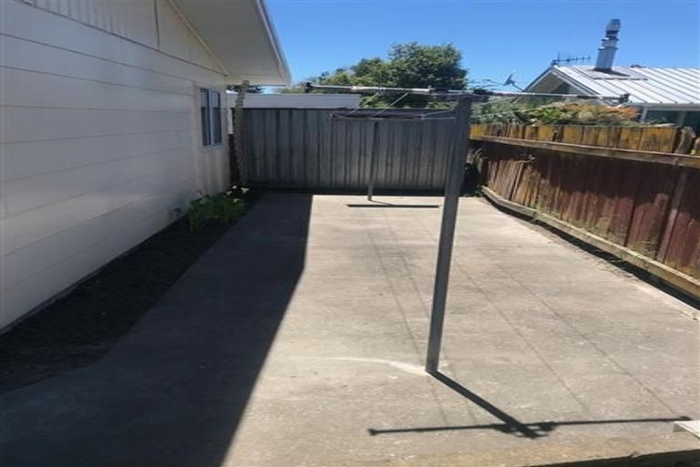 Photo of property in 40 Wynyard Crescent, Tamatea, Napier, 4112