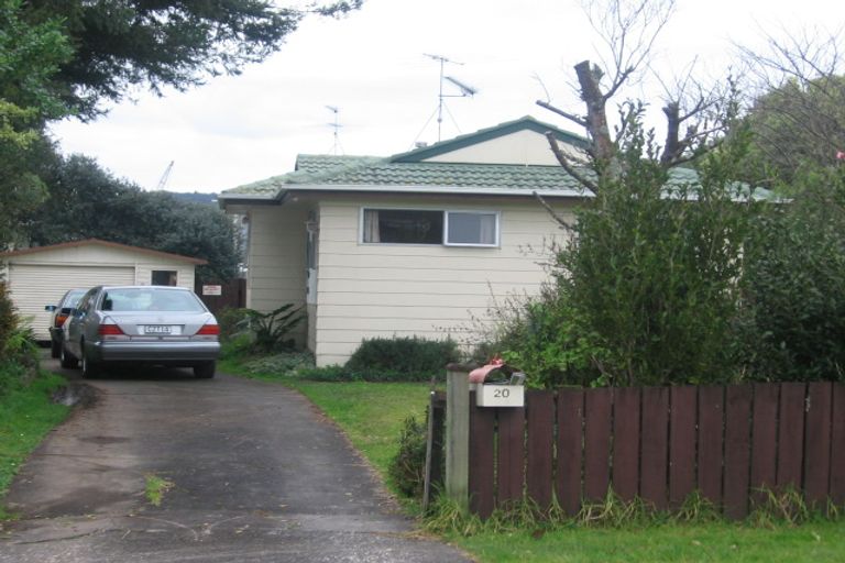 Photo of property in 20 Lipton Grove, Opaheke, Papakura, 2113