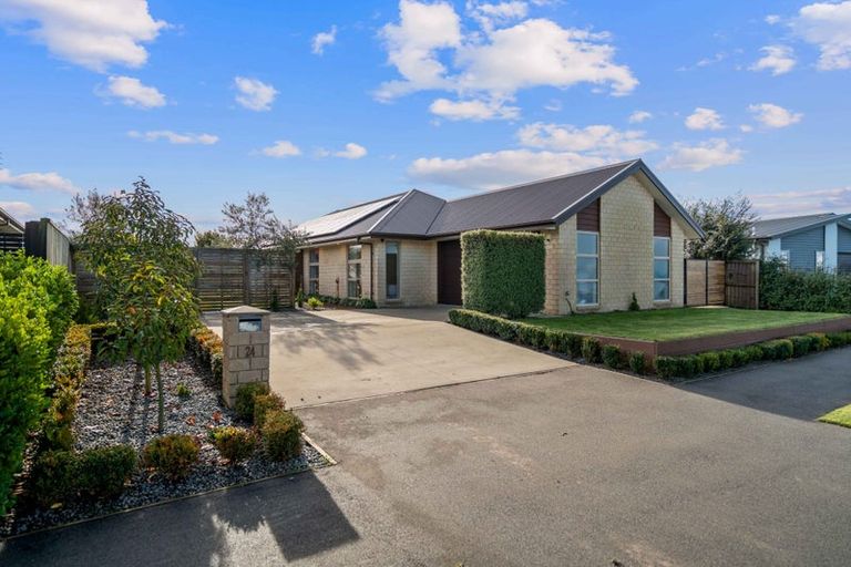 Photo of property in 24 Strauss Drive, Rolleston, 7614