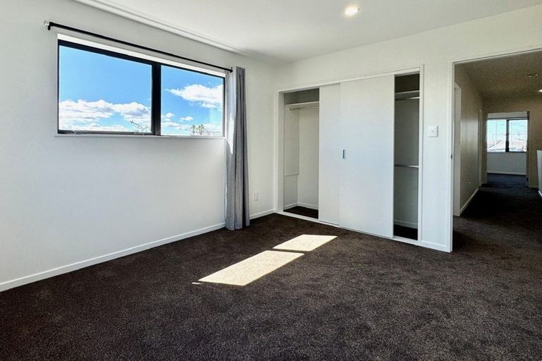 Photo of property in 50c Greenmeadows Avenue, Manurewa East, Auckland, 2102