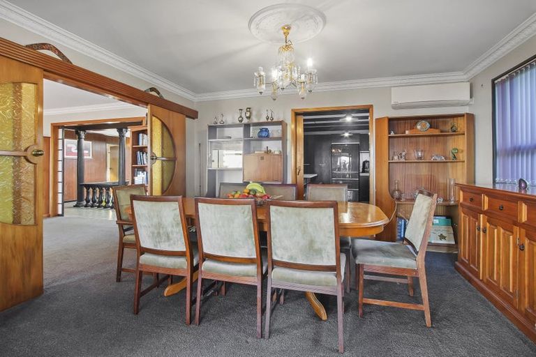 Photo of property in 73 Torkar Road, Clarks Beach, 2122