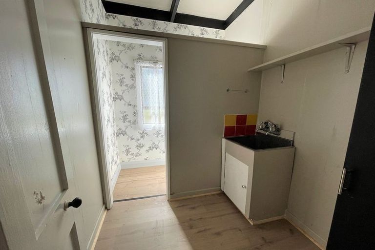 Photo of property in 84 Ajax Street, Milton, 9220