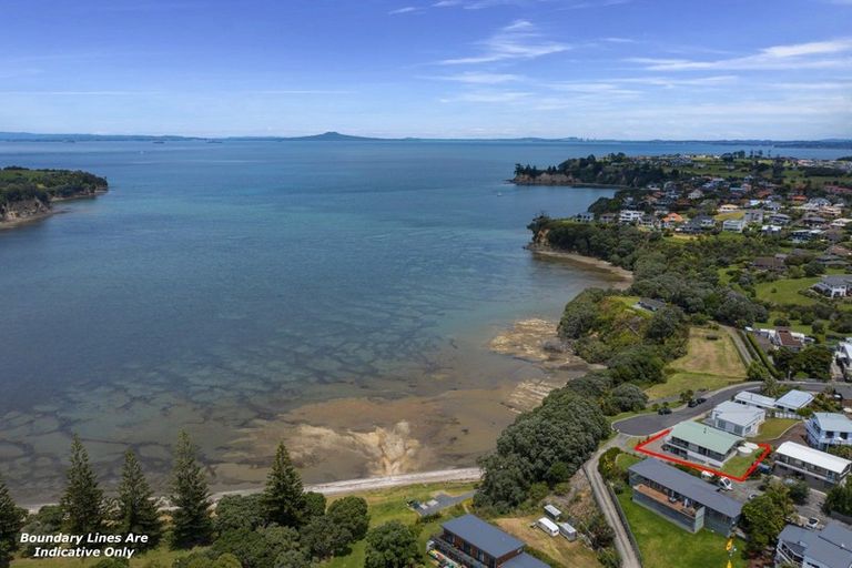 Photo of property in 84 Shakespear Road, Army Bay, Whangaparaoa, 0930