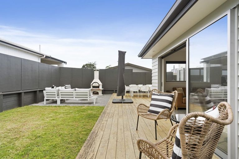 Photo of property in 101d Charleston Avenue, Whangamata, 3620