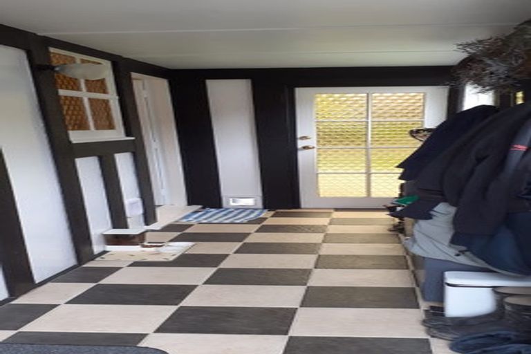 Photo of property in 6 Kerkwall Drive, Naenae, Lower Hutt, 5011