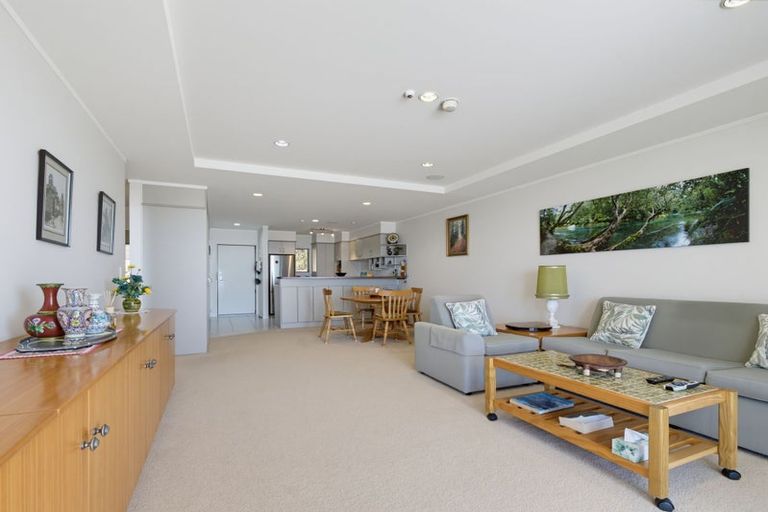 Photo of property in Beachpoint Apartments, 2/5 West End Road, Ohope, 3121