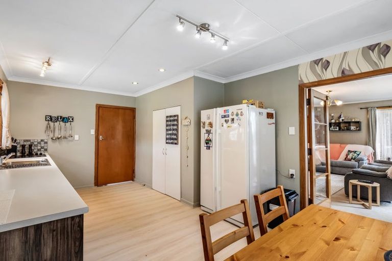 Photo of property in 72 Manuka Street, Castlecliff, Whanganui, 4501