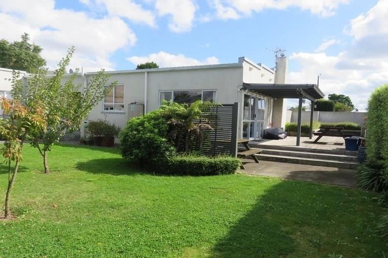 Photo of property in 201 Frimley Avenue, Frimley, Hastings, 4120