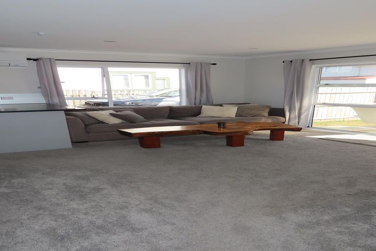 Photo of property in 5/8 Onslow Road, Papakura, 2110