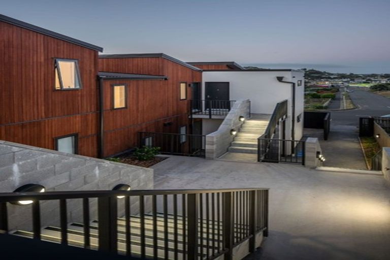 Photo of property in 12/2 Hindmarsh Street, Johnsonville, Wellington, 6037