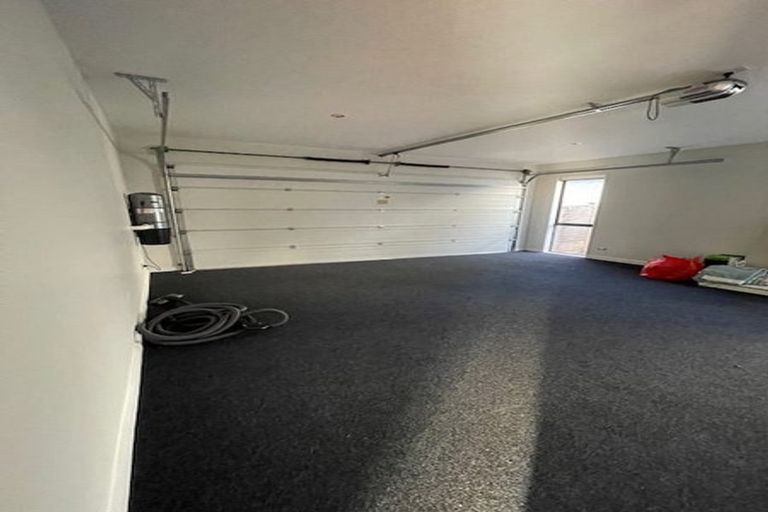 Photo of property in 36 Bounty Road, Long Bay, Auckland, 0630