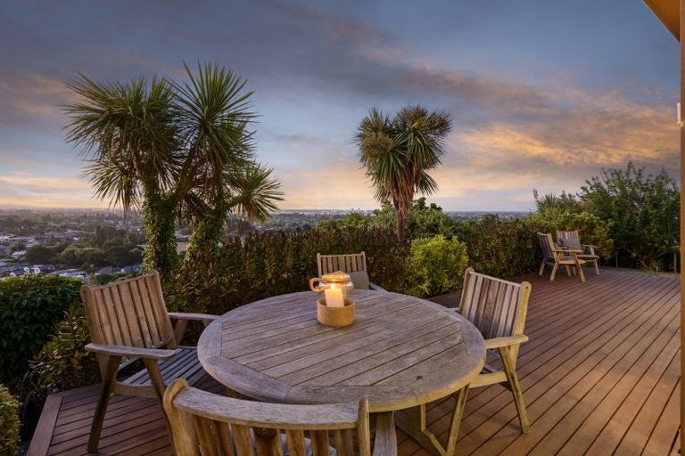 Photo of property in 18 Montgomery Terrace, Hillsborough, Christchurch, 8022