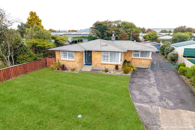 Photo of property in 11 Euan Street, Mangakakahi, Rotorua, 3015