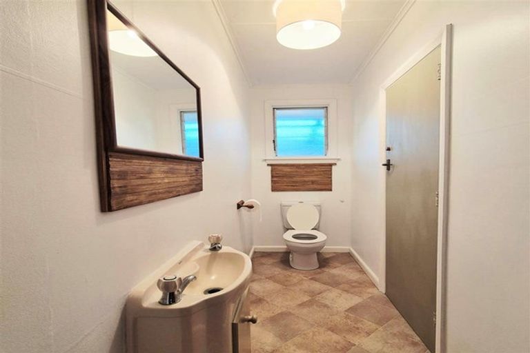 Photo of property in 111 Main South Road, Karoro, Greymouth, 7805
