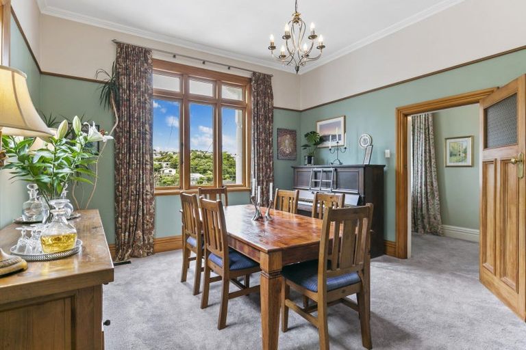 Photo of property in 13 Paisley Terrace, Karori, Wellington, 6012