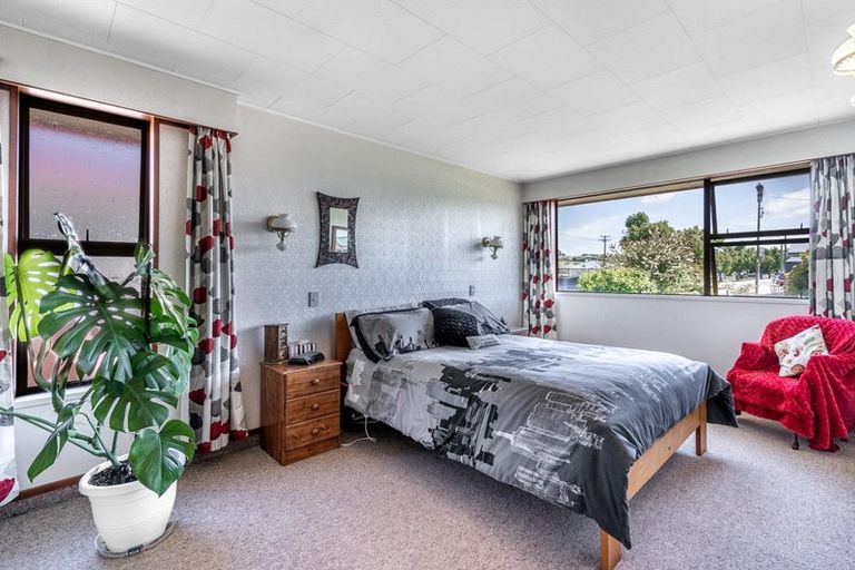 Photo of property in 102 Broughton Street, Gore, 9710