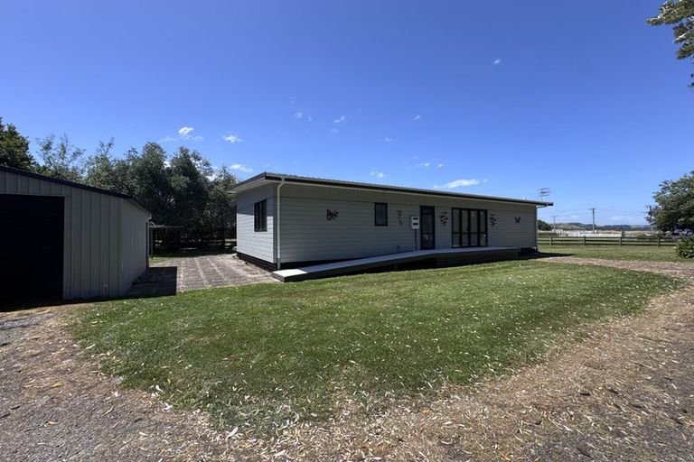Photo of property in 554 Porewa Road, Marton, 4787