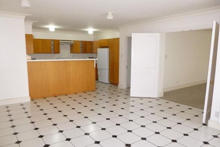 Photo of property in 145a Clarence Street, Hamilton Lake, Hamilton, 3204