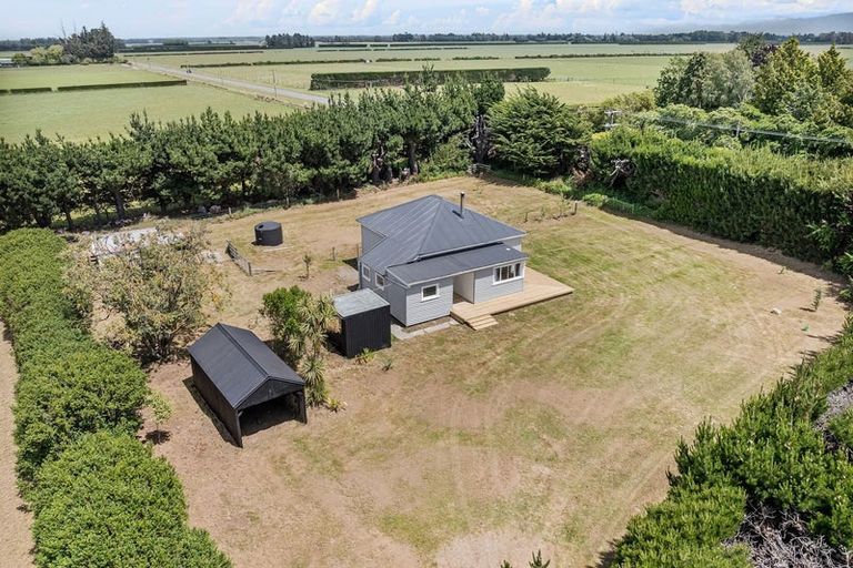 Photo of property in 675 Clintons Road, Charing Cross, Christchurch, 7671