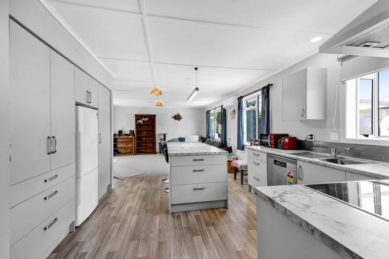 Photo of property in 35 Smith Street, Waverley, 4510