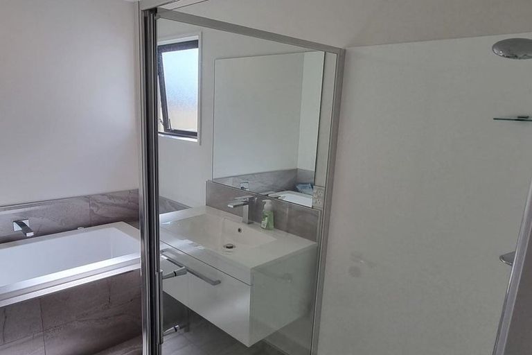 Photo of property in 65 Faringdon Boulevard, Rolleston, 7615